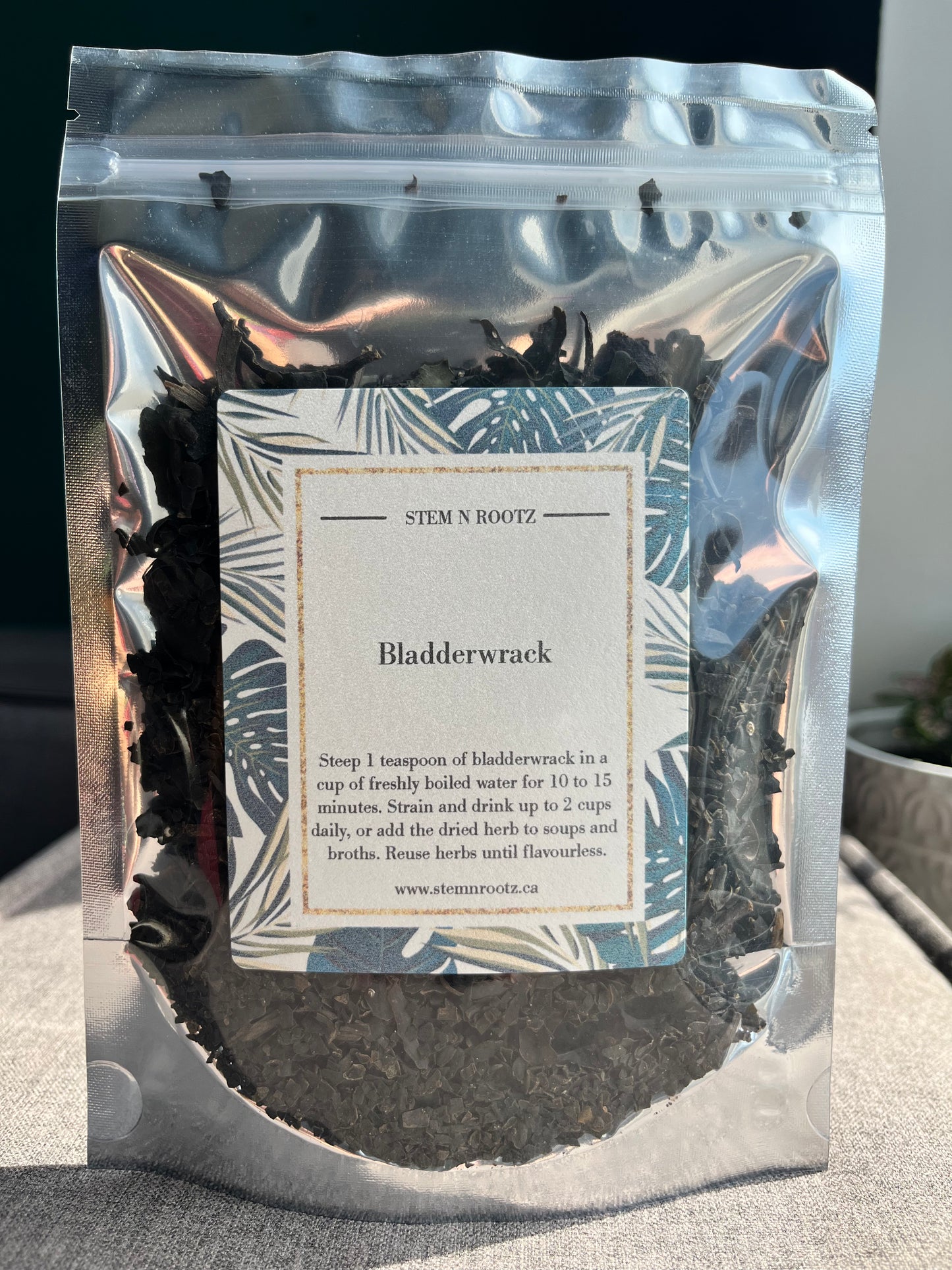 Bladderwrack loose leaf herbal tea in resealable 3oz pouch