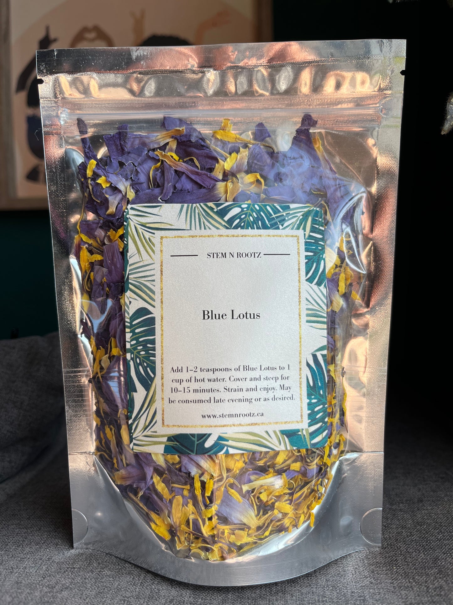 Blue Lotus Flower – Natural Calm for the Mind, Body, and Spirit 1oz
