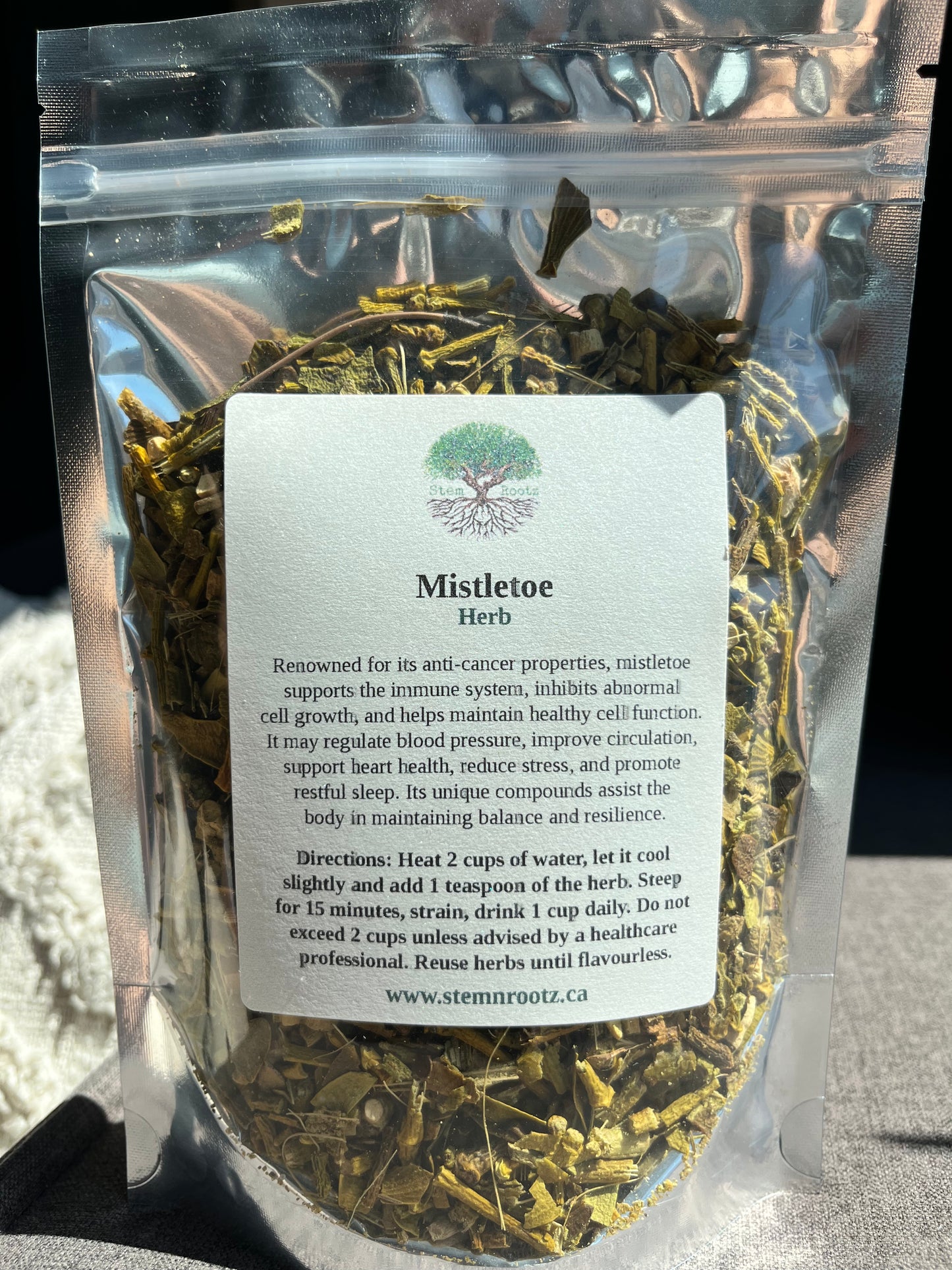 Stem n Rootz – Mistletoe loose leaf herbal tea in resealable 4oz pouch