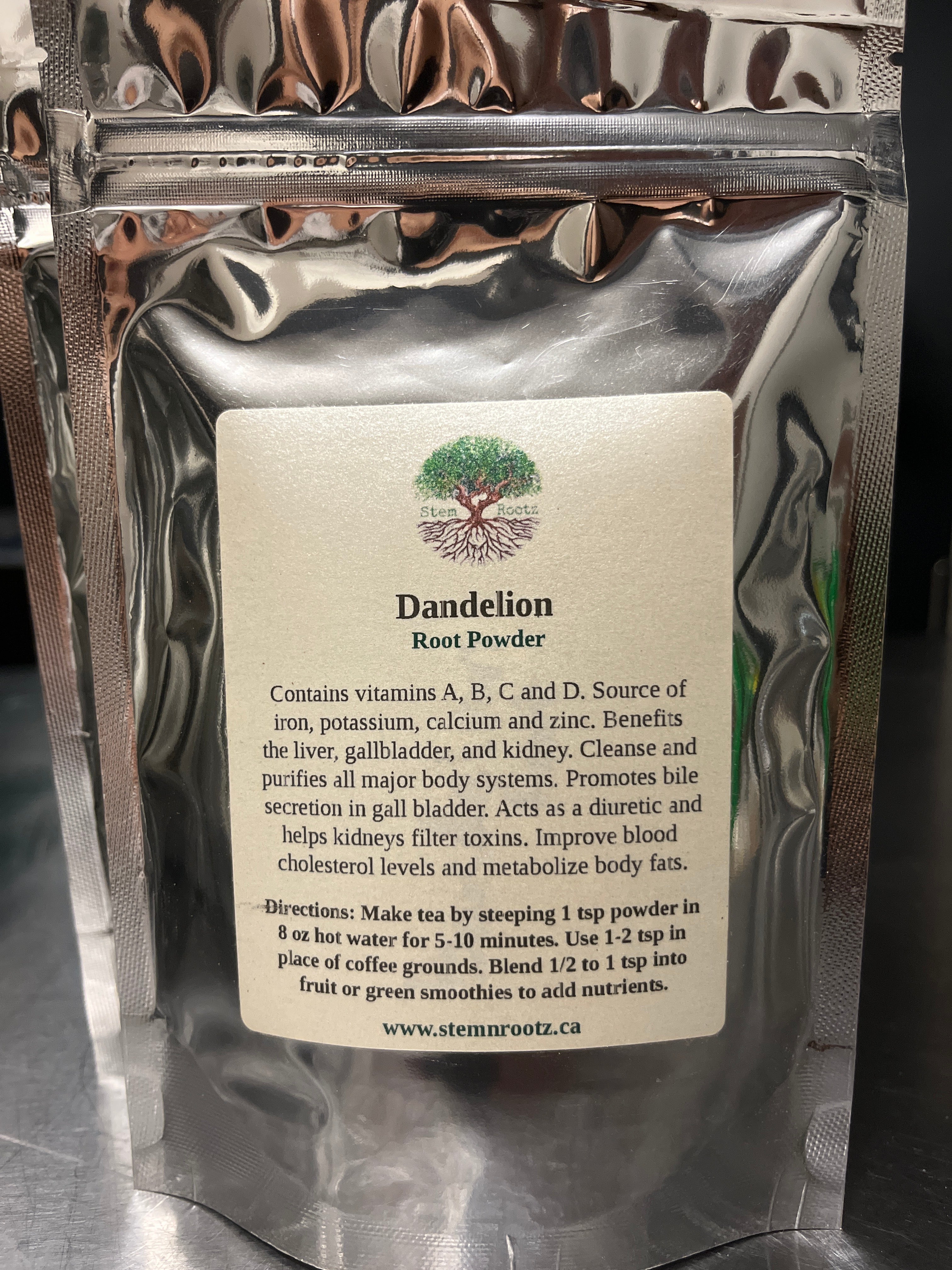 Dandelion Root Powder 3oz – Traditional Wellness Herb – Stem n Rootz