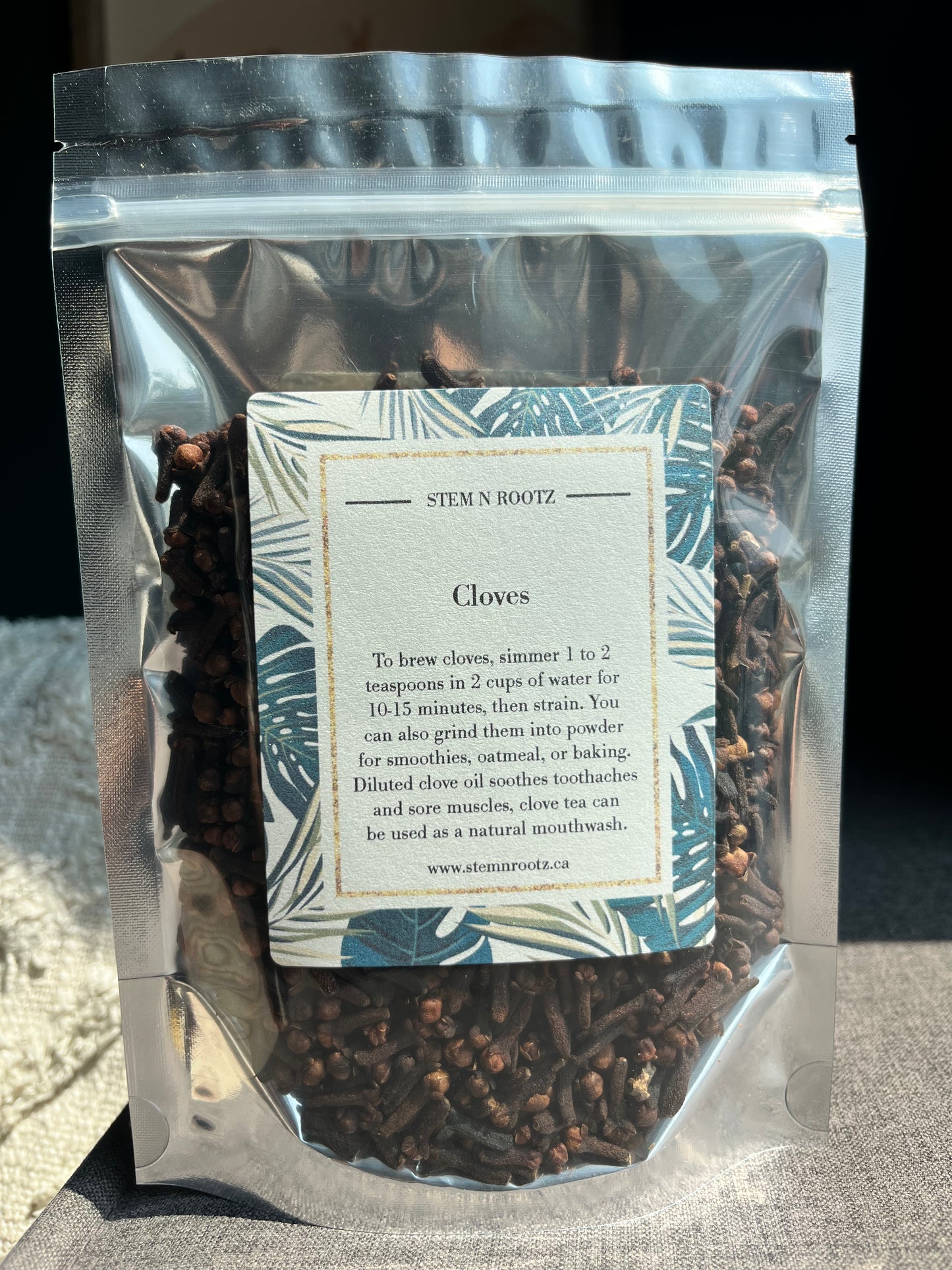 Stem n Rootz – Cloves loose leaf herbal tea in resealable 4oz pouch