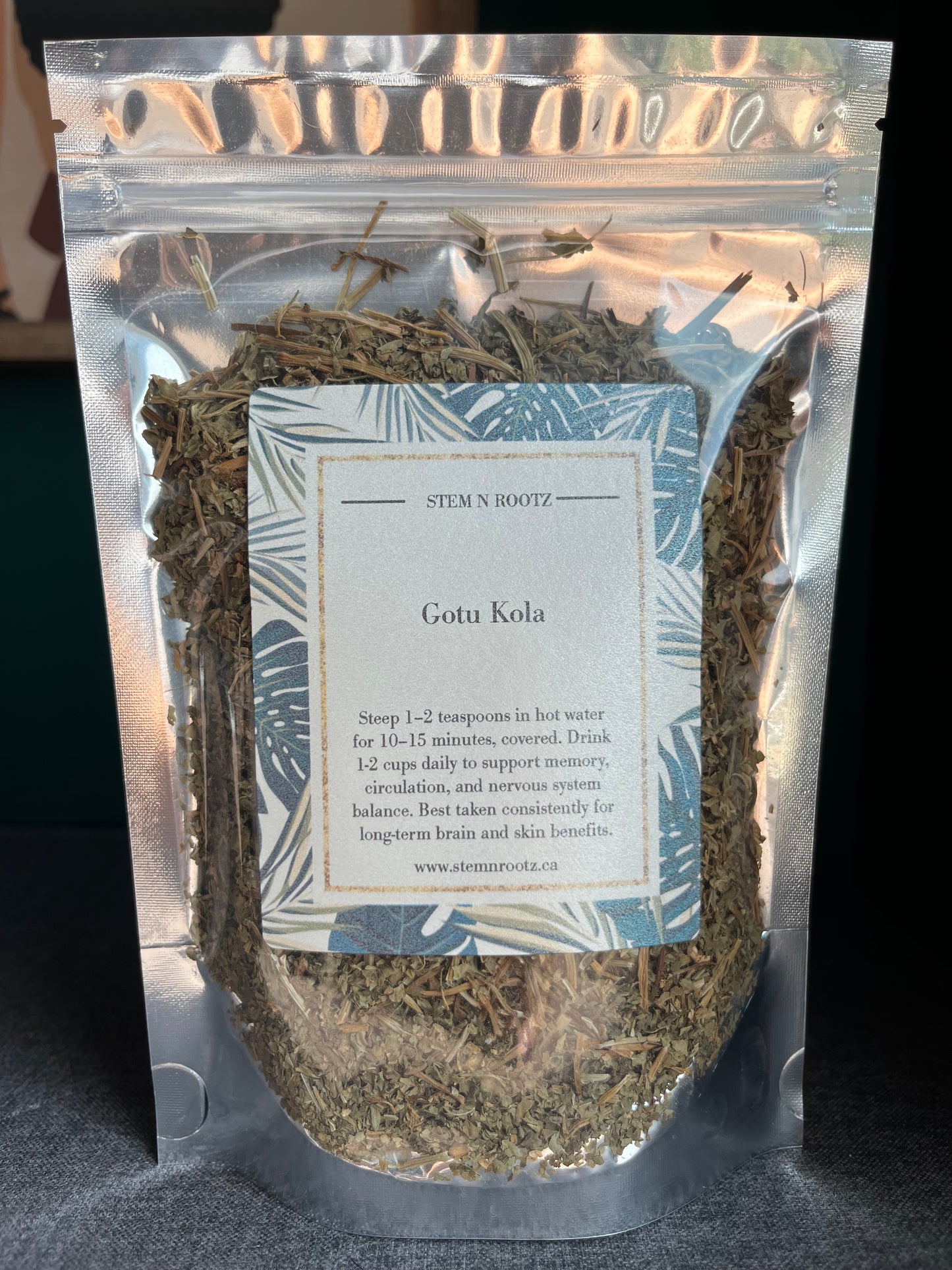 Gotu Kola – Natural Support for Cognitive Health, Stress Relief, and Circulation 2oz