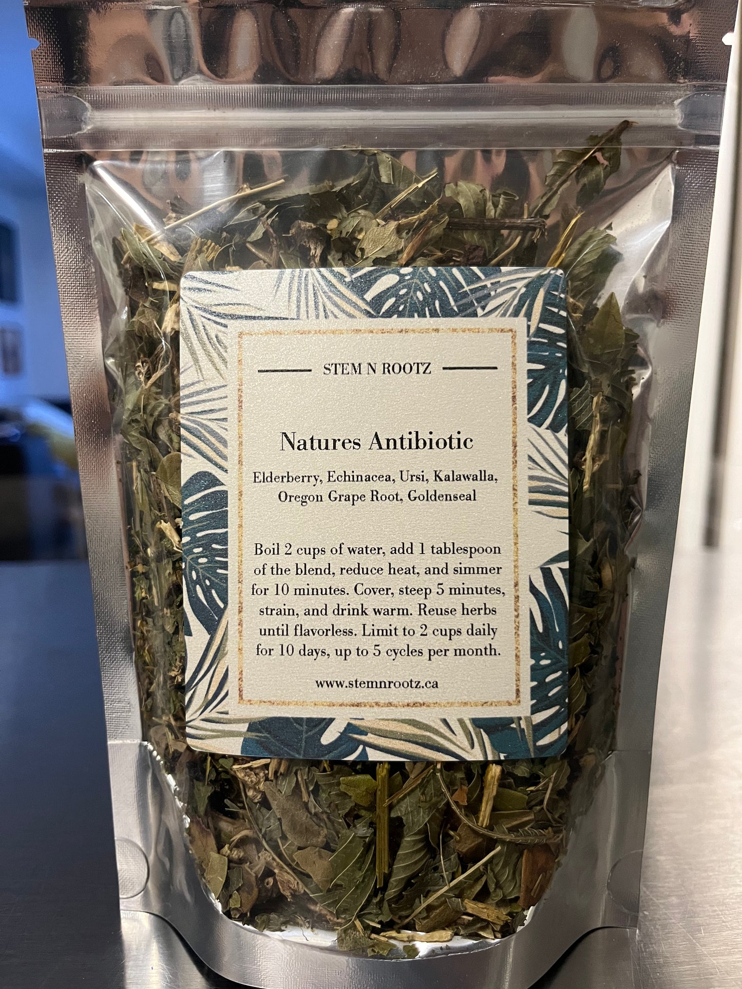 Stem n Rootz – Immune Defense & Wellness loose leaf herbal tea blend in resealable 3oz pouch
