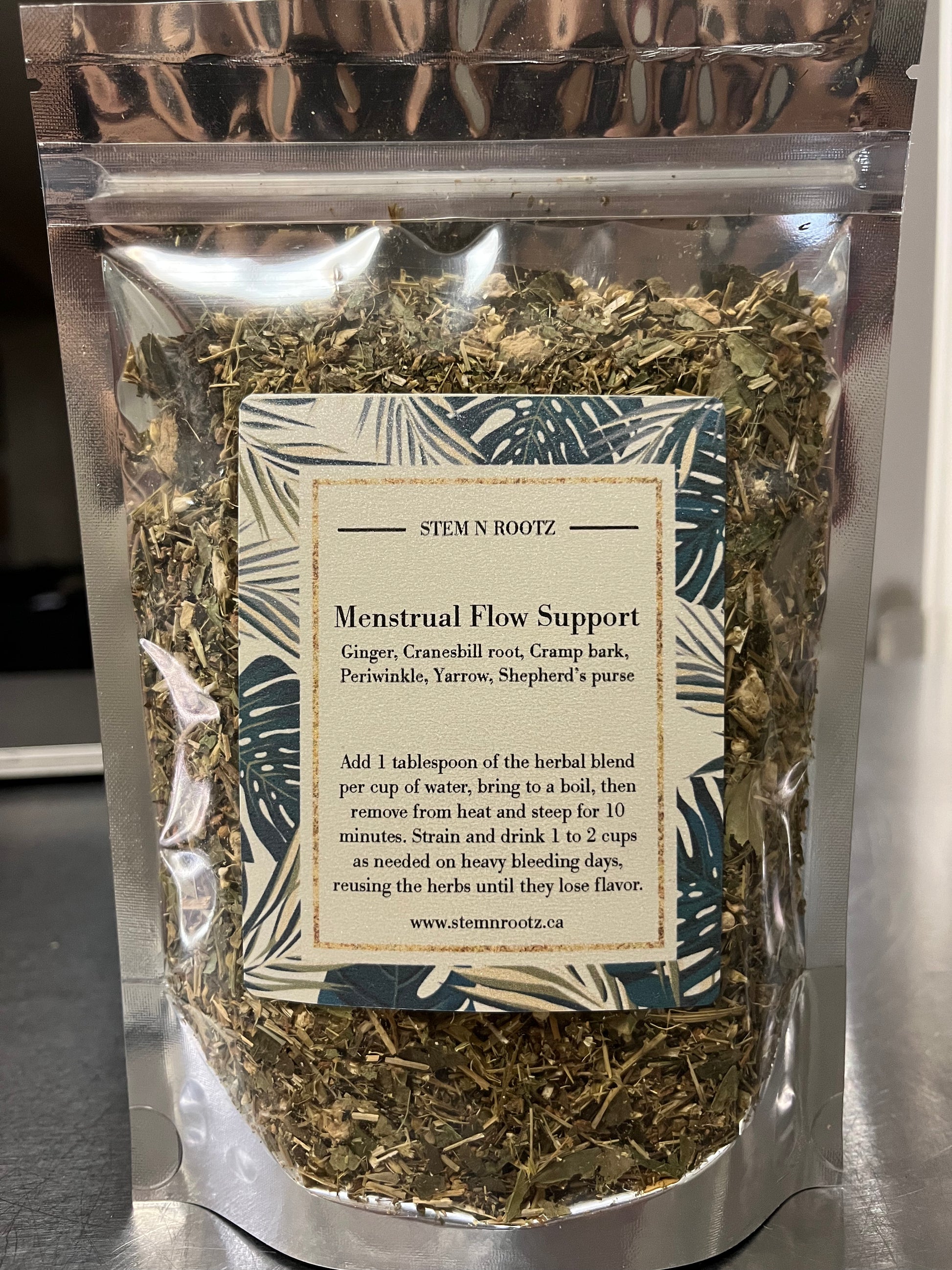 Stem n Rootz – Menstrual Flow Support loose leaf herbal blend in resealable 3oz pouch