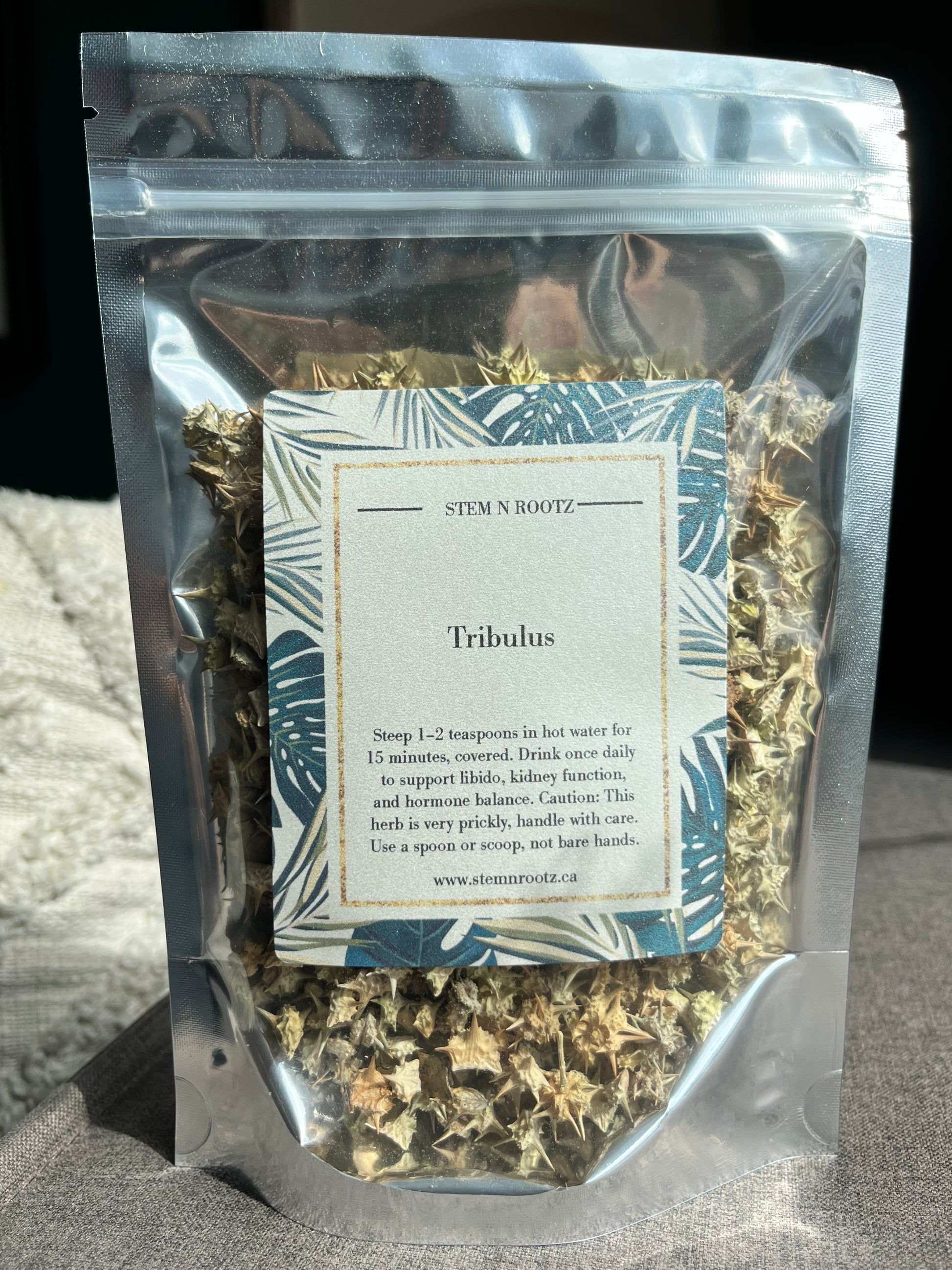 Tribulus loose leaf herbal tea in resealable 3oz pouch