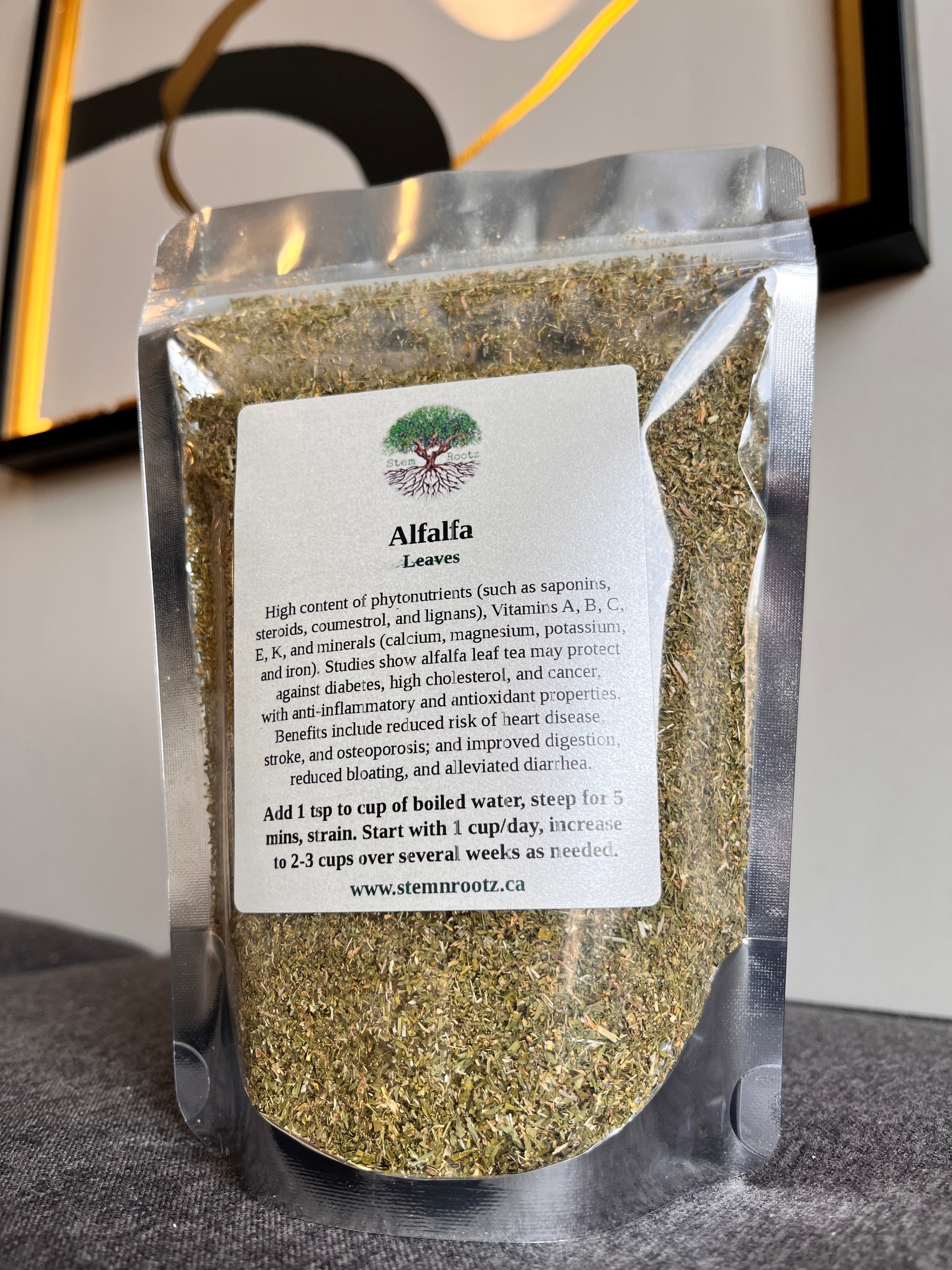 Alfalfa loose leaf herbal tea in resealable 2oz pouch