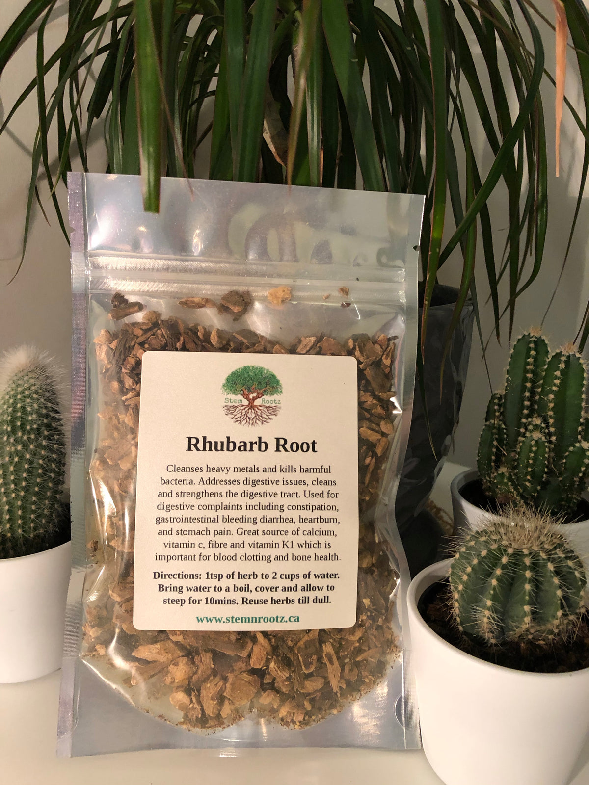 Rhubarb root loose leaf herbal tea in resealable 3oz pouch