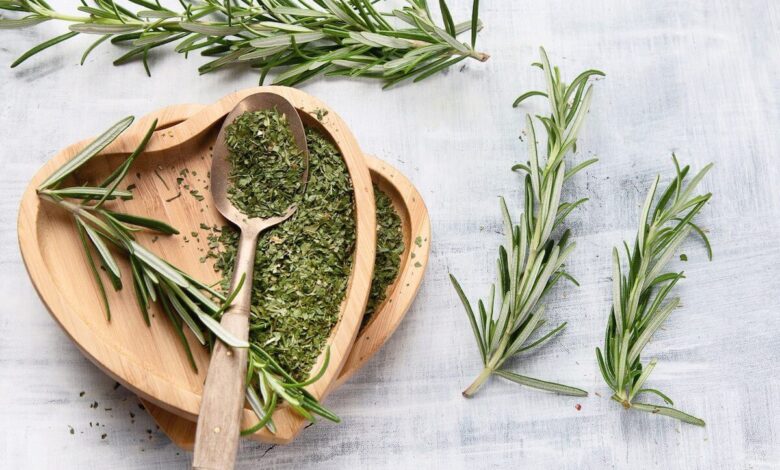 rosemary leaves 4 oz