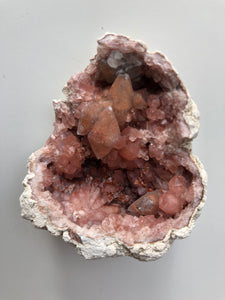 pink amethyst large (7-9cm)